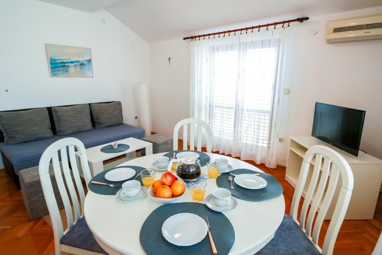 Apartments Katarina K Малинська Екстер'єр фото