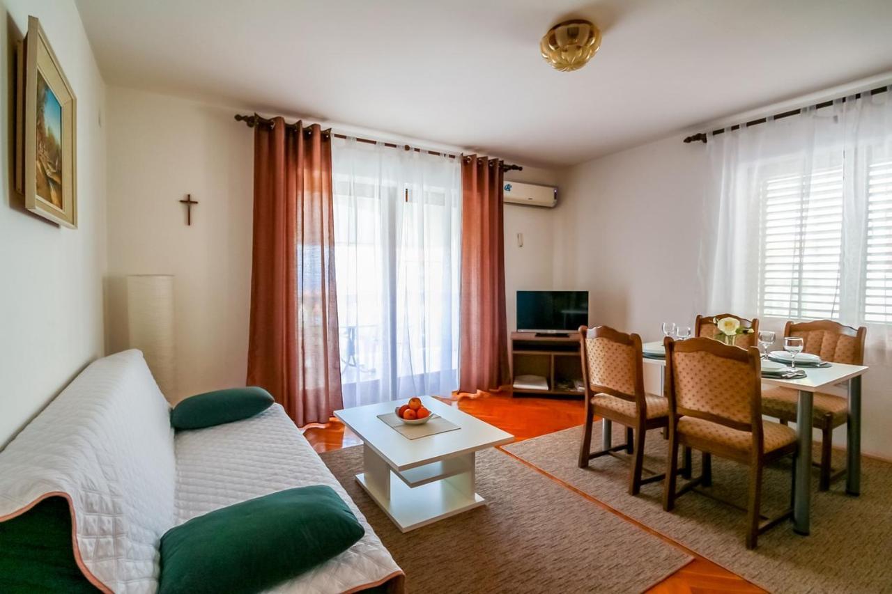 Apartments Katarina K Малинська Екстер'єр фото