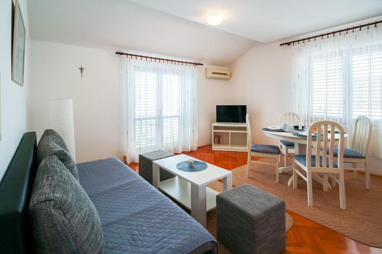 Apartments Katarina K Малинська Екстер'єр фото