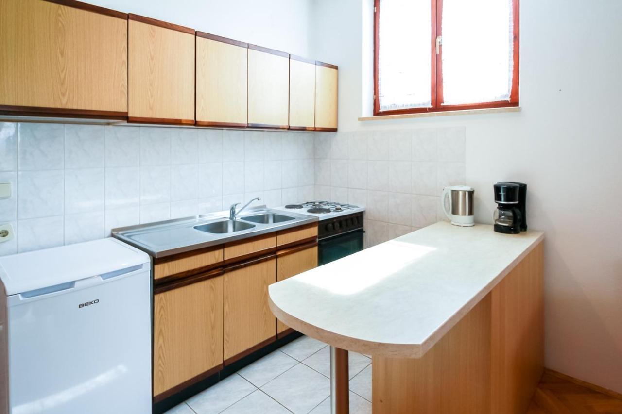 Apartments Katarina K Малинська Екстер'єр фото